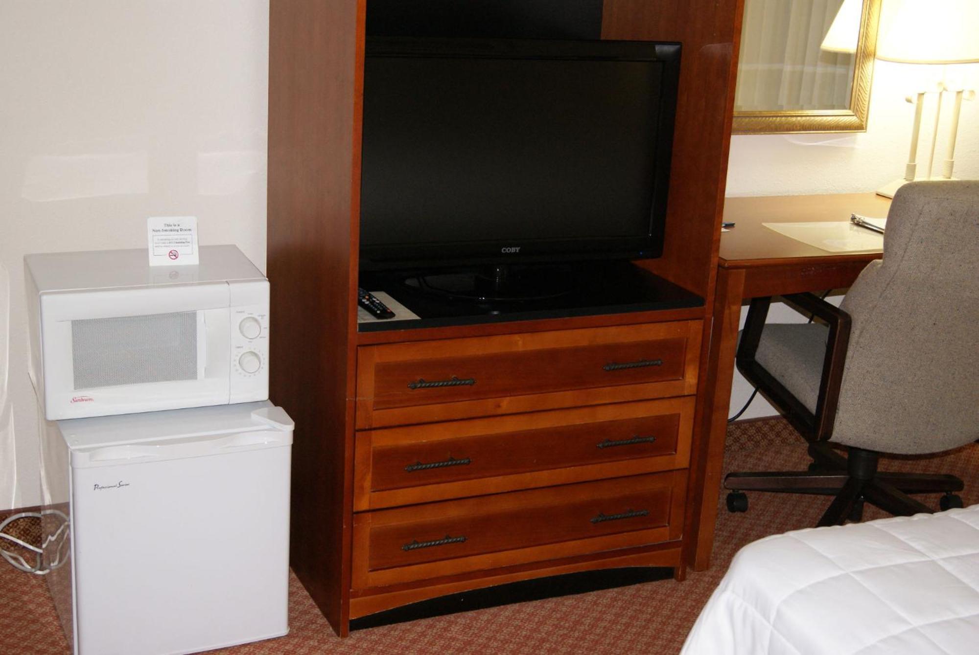 Motel 6 Hastings Ne Εξωτερικό φωτογραφία