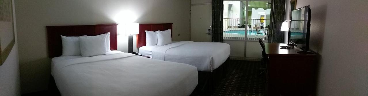 Motel 6 Hastings Ne Εξωτερικό φωτογραφία
